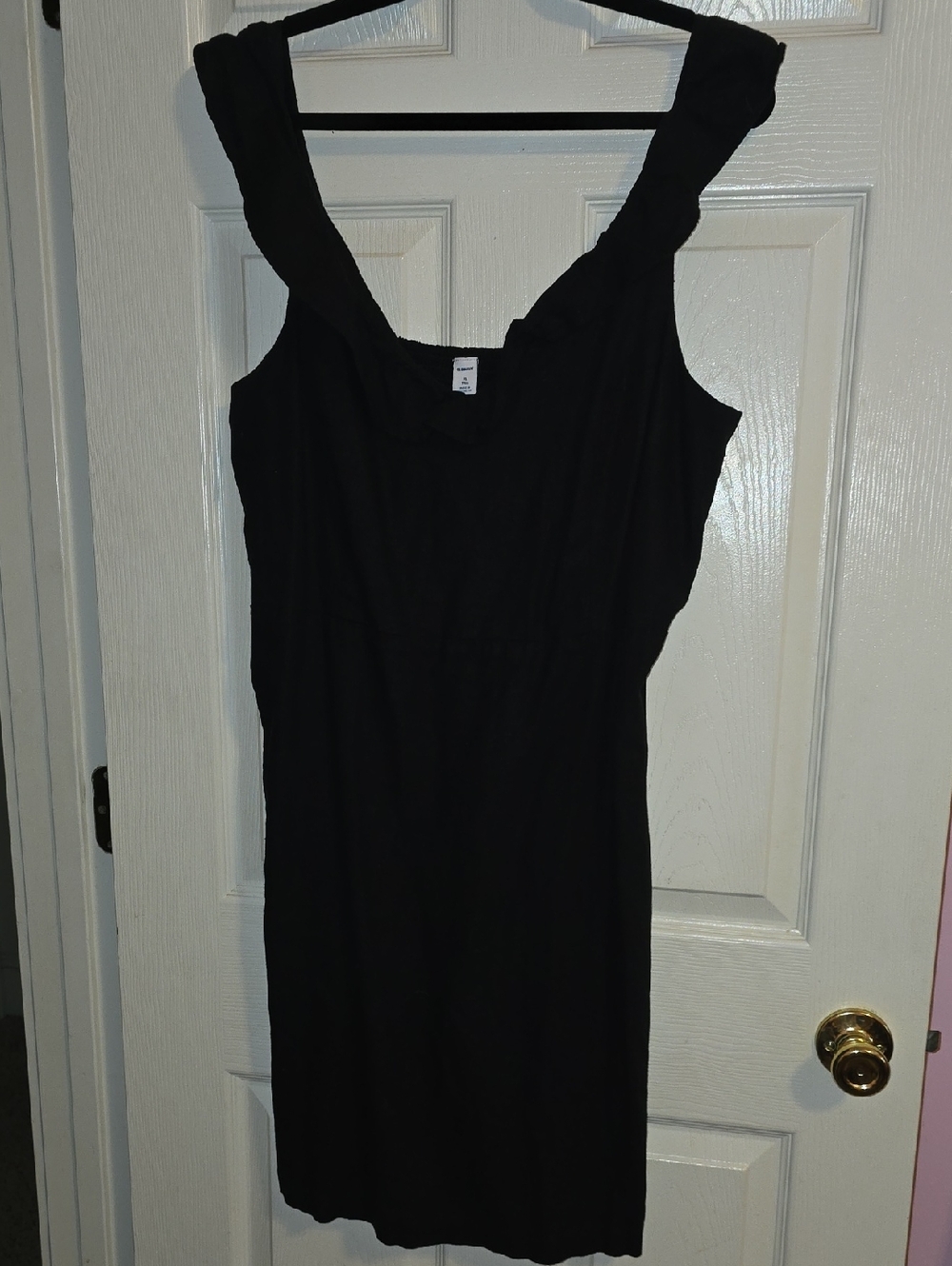 Old Navy Black‎ Midi Dress